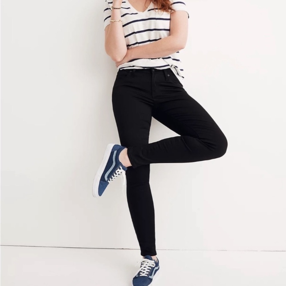 Madewell Black 8” Skinny Jeans 26 Petite